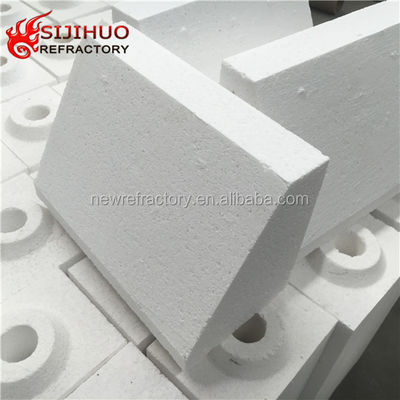 0.34% Contenuto di CaO Alumina Bollino di mattoni isolanti per un'efficienza termica superiore