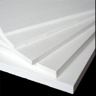 Tavola in fibra ceramica refrattaria personalizzabile per le esigenze specifiche di isolamento termico