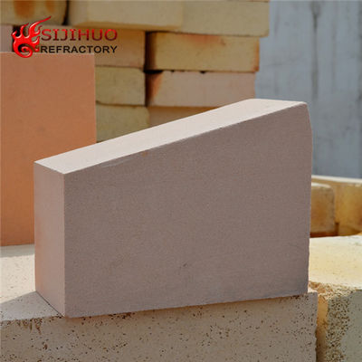 S Top of Light Weight Isolating Fire Clay Bricks with Common Refractoriness (Isolazione del fuoco con mattoni di argilla di peso leggero con refrattore comune)