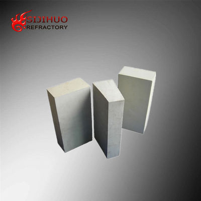 Grandi mattoni in ceramica mullite refrattari ad alta resistenza al calore con contenuto di SiO2 % 0,3-15