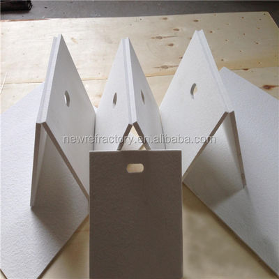 52%-59% Contenuto di SiO2 Tavola in fibra ceramica refrattaria per applicazioni ad alta temperatura