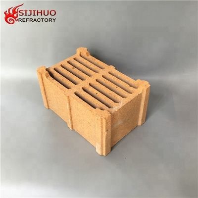 Contenuto di SiC 1,2-1,4% 230x114x65 mm mattoni refrattari a reticolo per forni industriali