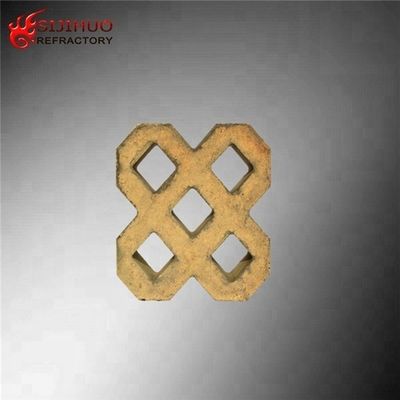 230x114x65mm Checker Refractory Fire Brick con 0,34% di CaO e resistenza al calore