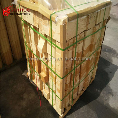 mattoni di silicio da forno a blast caldo con dimensioni standard 230*114*65 mm e contenuto di SiC del 15%
