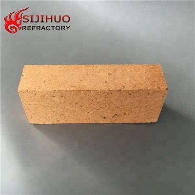 230x114x65 mm mattoni di argilla a fuoco rosso per pozzi con contenuto di CaO dello 0,34%
